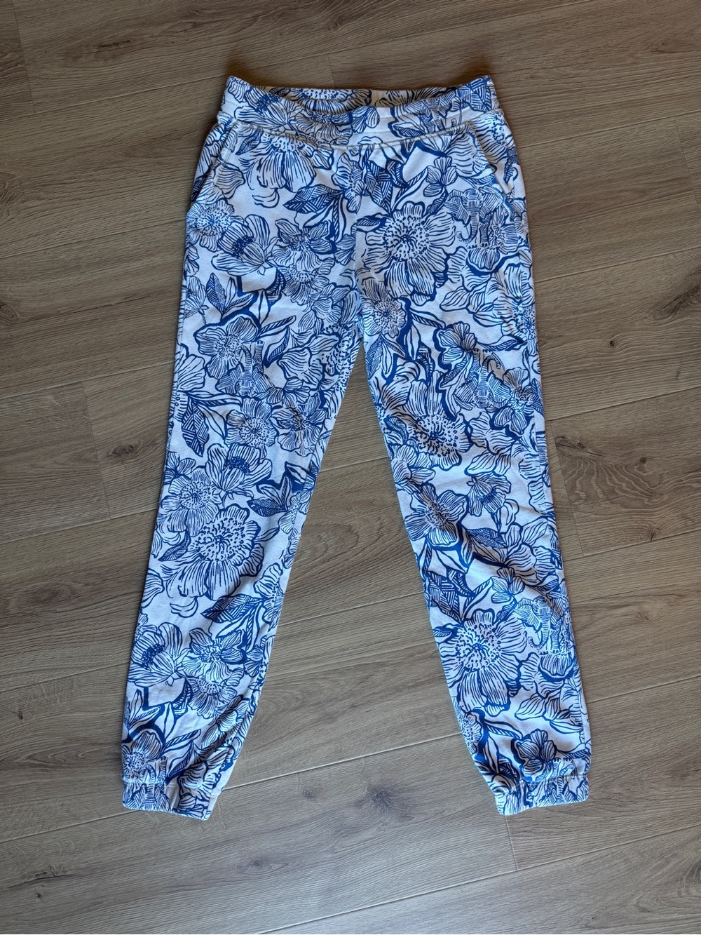 Lilly Pulitzer joggers size XS